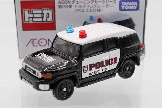 イオントミカ　チューニングカーシリーズ６台 ミニカーショップ ケンボックス トミカ イオン特注光岡オロチ(兜仕様