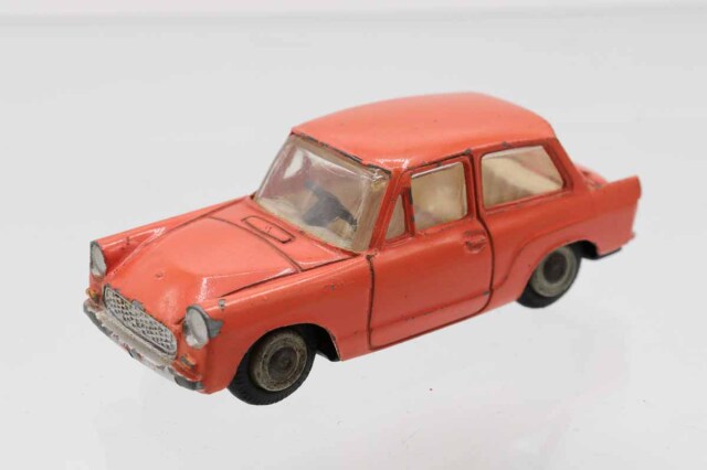 萬代屋【トヨタ パブリカ黄緑】ブリキtin toy car自動車ミニカー【箱無】 BANDAI - 萬代屋【トヨタ パブリカ 黄緑】ブリキ ミニチュア自動車