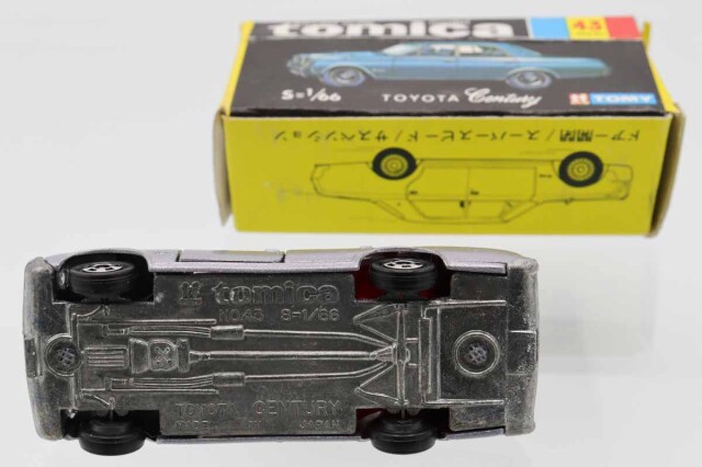 ミニカーショップ ケンボックス トミカ 黒箱☆43☆トヨタセンチュリー
