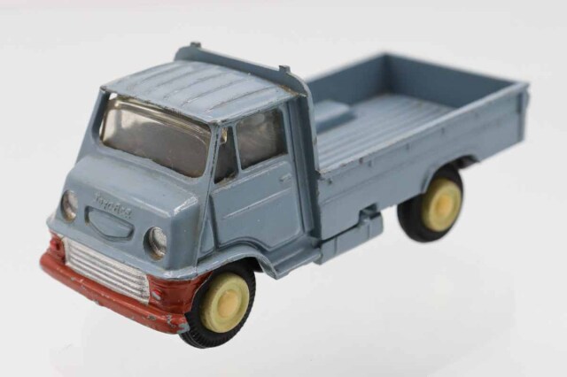 ミニカーショップ ケンボックス モデルペット☆NO.101☆トヨエース