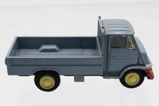 ミニカーショップ ケンボックス モデルペット☆NO.101☆トヨエース