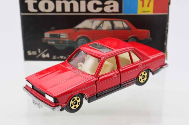 ミニカーショップ ケンボックス トミカ 黒箱☆17☆日産ブルーバード