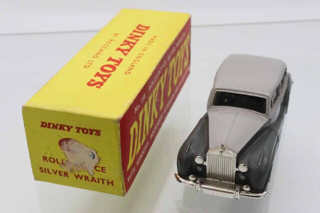 ミニカーショップ ケンボックス DINKY TOYS☆150☆ROLLS-ROYCE SILVER