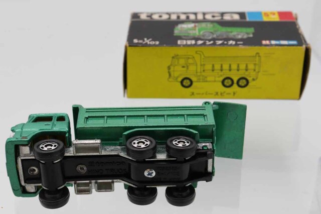 ミニカーショップ ケンボックス トミカ 黒箱☆52☆日野ダンプ・カー