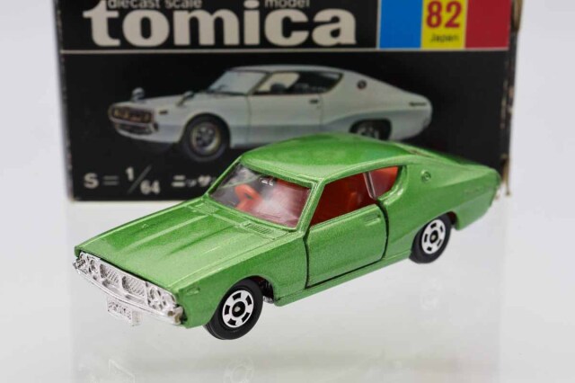 ミニカーショップ ケンボックス トミカ 黒箱☆82☆日産スカイライン