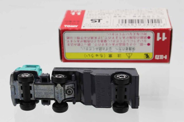 ミニカーショップ ケンボックス トミカ 赤箱☆11☆日野セミトレーラー