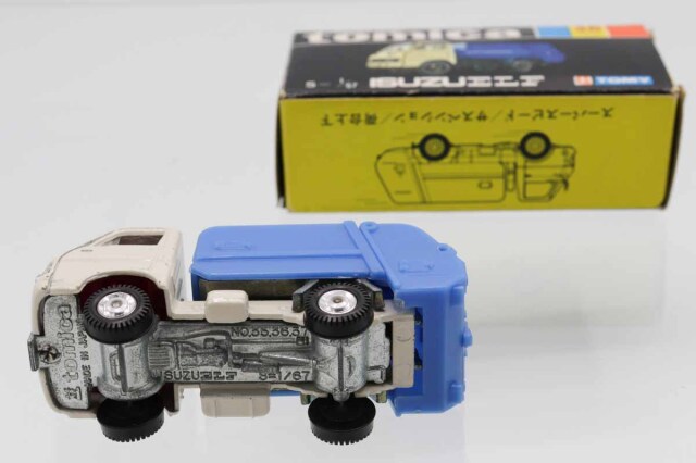 ミニカーショップ ケンボックス トミカ 黒箱☆36☆いすゞエルフ 清掃車