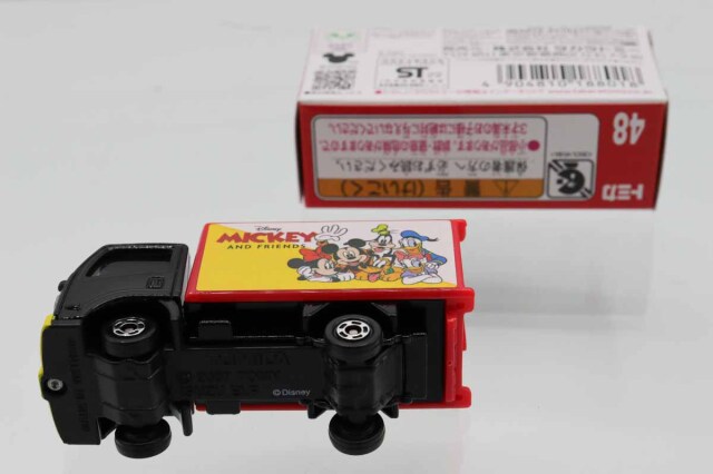 トミカ　赤箱