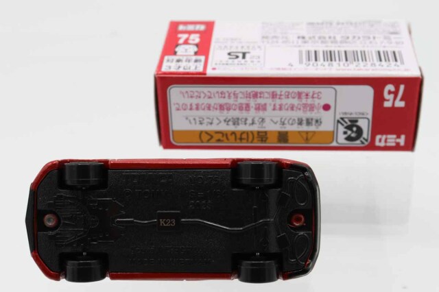 トミカ　赤箱