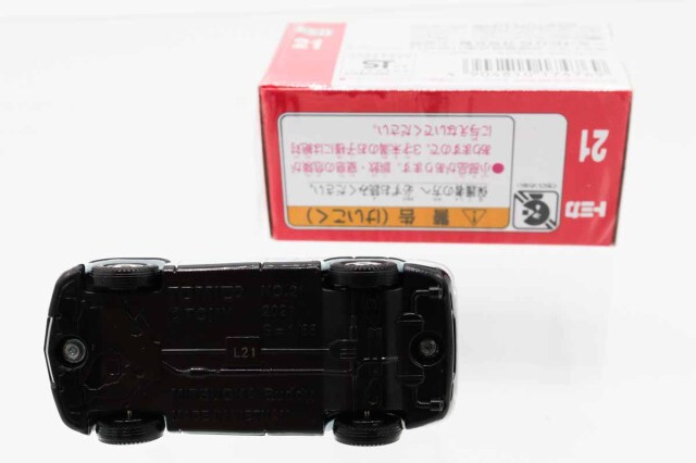 トミカ　赤箱