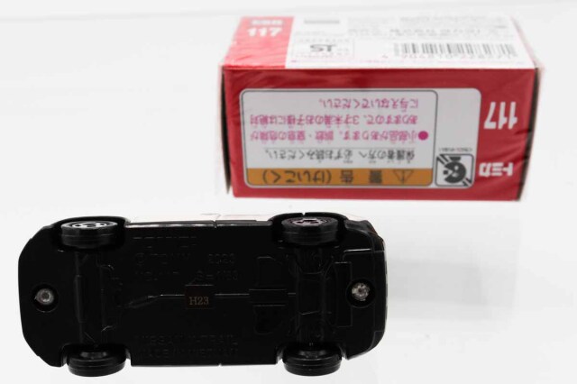 トミカ　赤箱