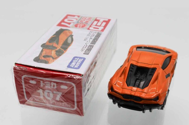 ミニカーショップ ケンボックス トミカ 赤箱☆107☆ランボルギーニレヴ