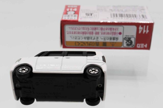 ミニカーショップ ケンボックス トミカ 赤箱☆114☆ホンダN-BOX