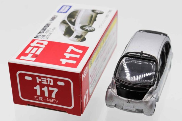 ミニカーショップ ケンボックス トミカ 赤箱☆117☆三菱i-MiEV(銀