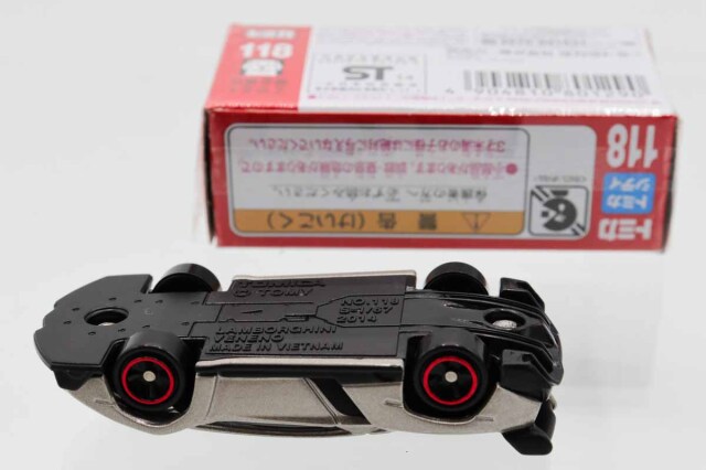 ミニカーショップ ケンボックス トミカ 赤箱☆118☆ランボルギーニヴェ