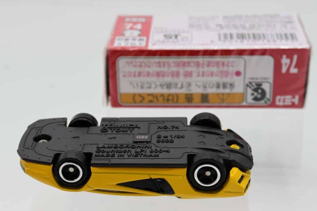 ミニカーショップ ケンボックス トミカ 赤箱☆74☆ランボルギーニ