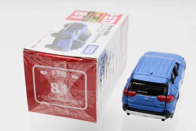 ミニカーショップ ケンボックス トミカ 赤箱☆81☆トヨタRAV4(初回特別