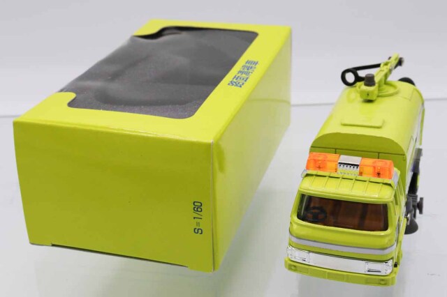 ミニカーショップ ケンボックス シンセイ三菱ふそうファイター 路面