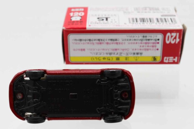トミカ　赤箱