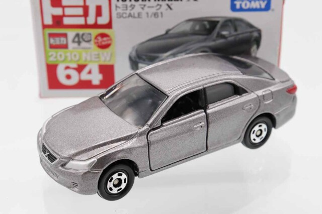 トミカ 赤箱