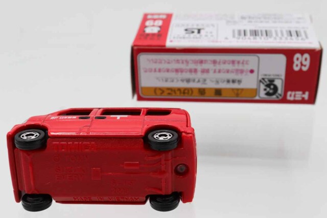 ミニカーショップ ケンボックス トミカ 赤箱☆68☆スズキエブリィ 郵便