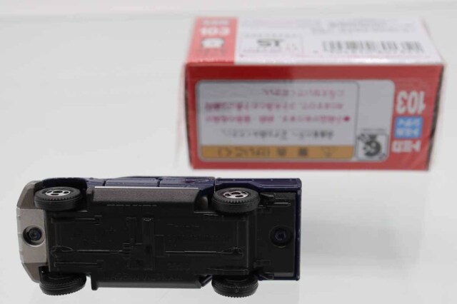 トミカ　赤箱