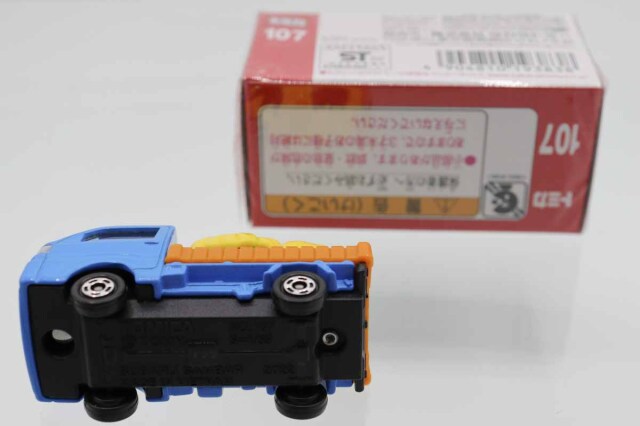 トミカ　赤箱