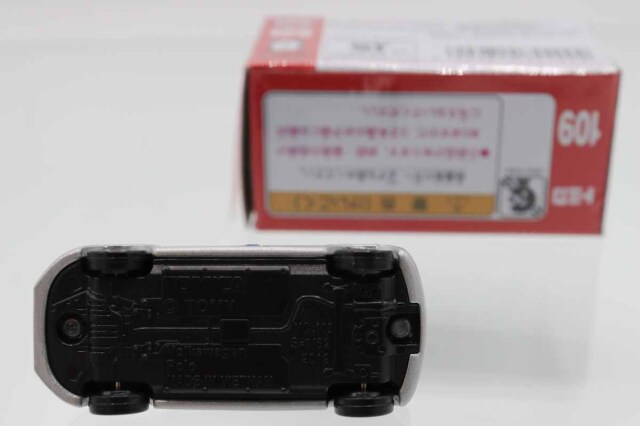 トミカ　赤箱