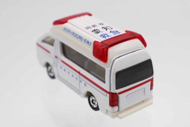 トミカ　ギフトセットばらし