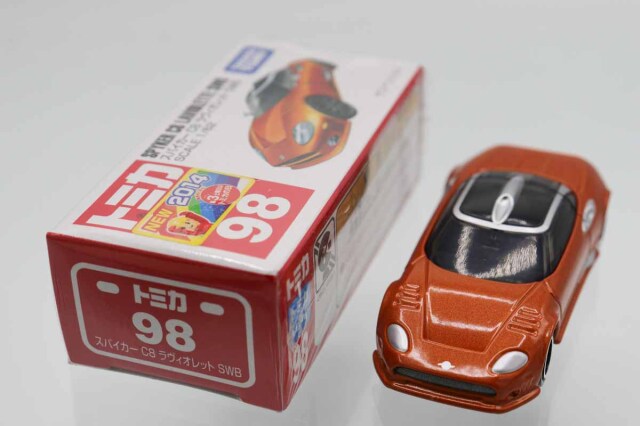トミカ　赤箱