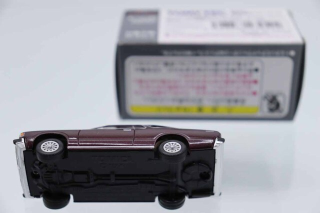 トミカ　TLV　ネオ