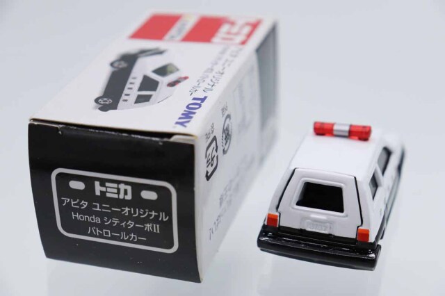 トミカ　アピタ・ユニー・ピアゴ