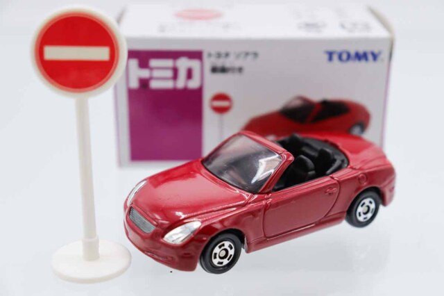 トミカ イオン特注