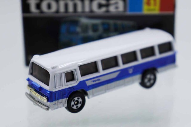 復刻トミカ