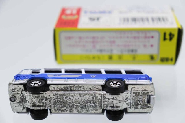 復刻トミカ