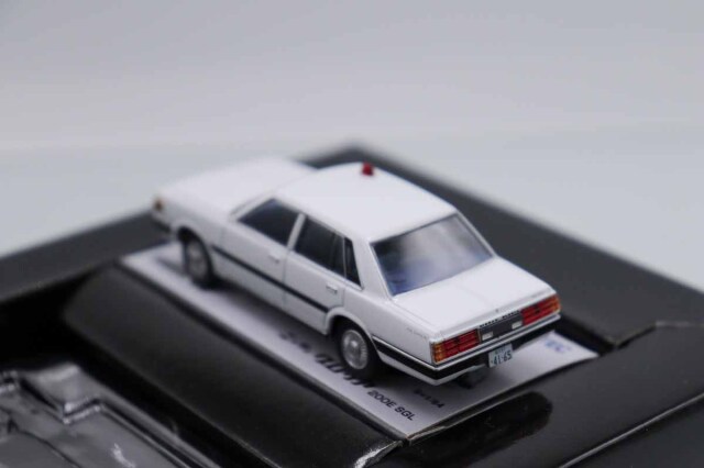 トミカ　TLV　ネオ
