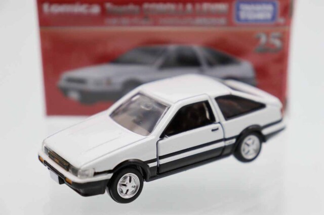 トミカプレミアム ミニカーショップ ケンボックス