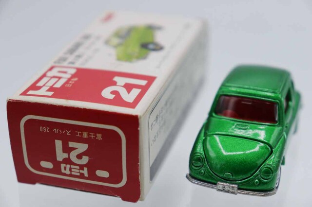 トミカ　赤箱