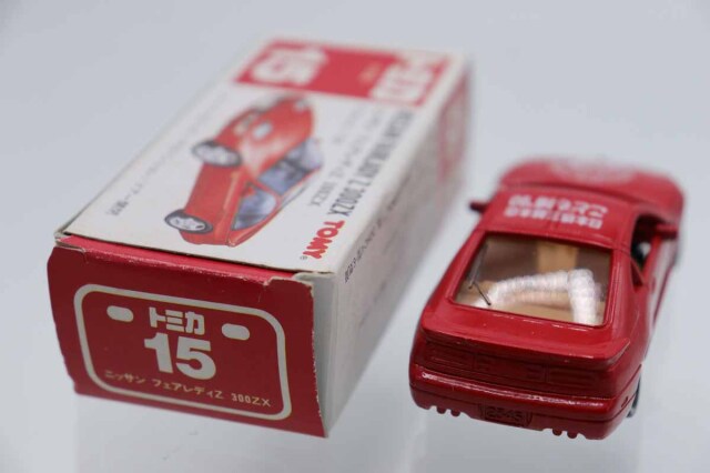 ミニカーショップ ケンボックス トミカ 赤箱(日本製)☆15☆日産