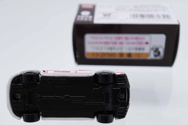トミカ　イオン特注