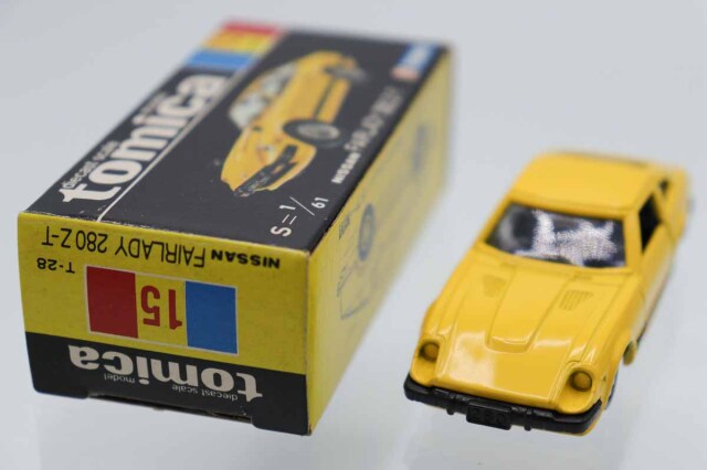 ミニカーショップ ケンボックス トミカ 黒箱☆15☆日産フェアレディ