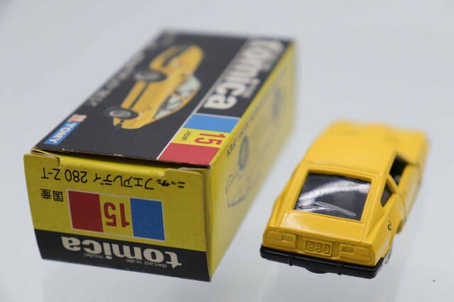 ミニカーショップ ケンボックス トミカ 黒箱☆15☆日産フェアレディ