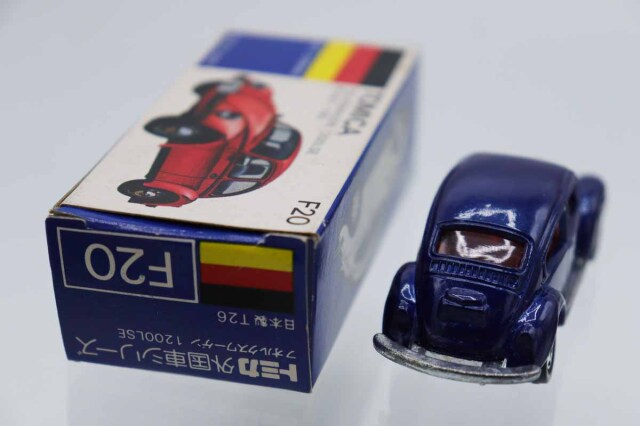 トミカ　青箱