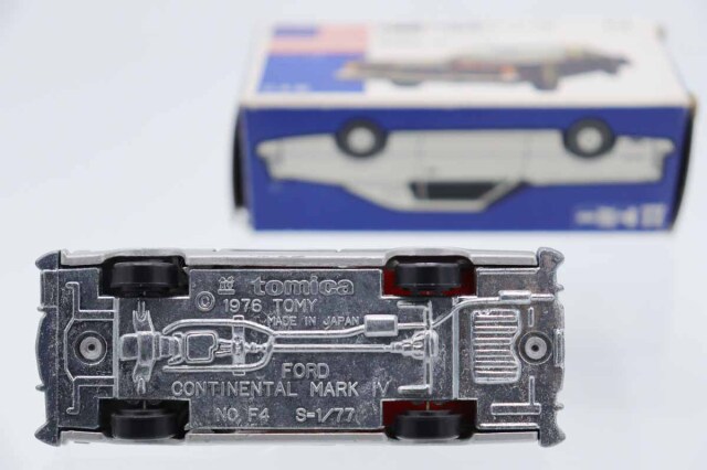 ミニカーショップ ケンボックス トミカ 青箱☆F4☆フォード