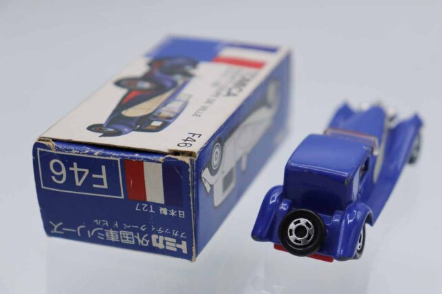 ミニカーショップ ケンボックス トミカ 青箱☆F46☆ブガッティクーペ