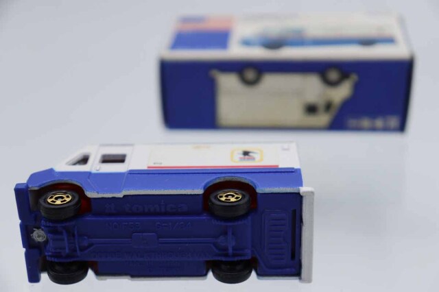 ミニカーショップ ケンボックス トミカ 青箱☆F53☆ダッジウォーク