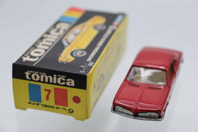 ミニカーショップ ケンボックス トミカ 黒箱☆7☆ホンダ1300 クーペ9