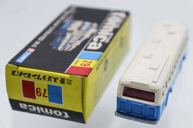 トミカ　黒箱