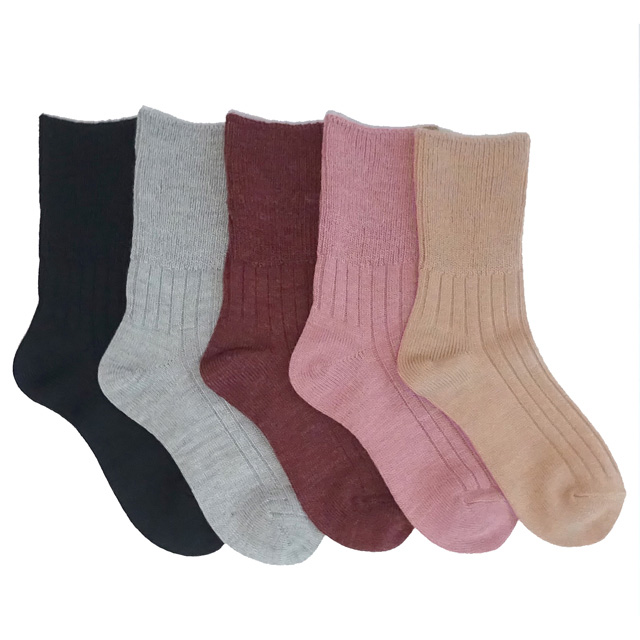 吸湿発熱ゆったり口ゴムクルー 2足組