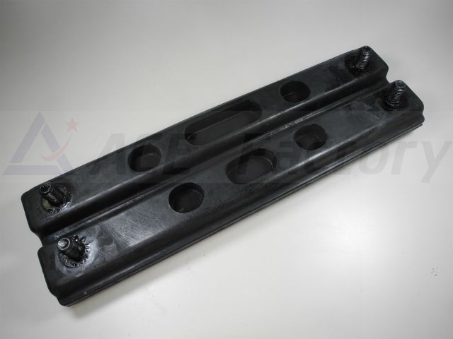 ゴムパット　両ボルト　350幅 （裏）